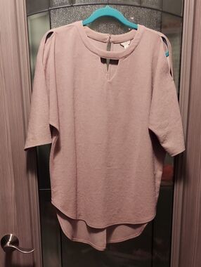 Women's Dusty Tan Cold-Shoulder Blouse